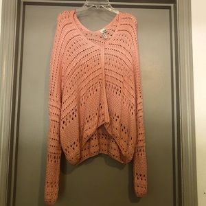 Like new Versona pink high low sweater